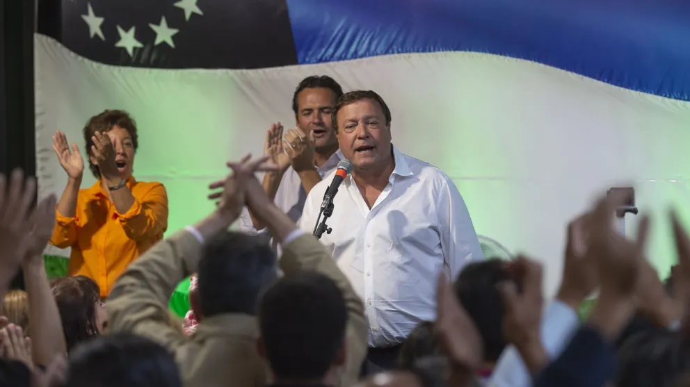 Weretilneck reúne la tropa y activa a Juntos Somos Río Negro