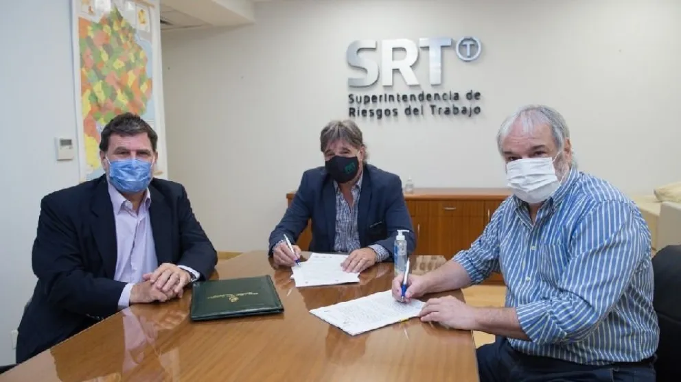 Trabajo firmó  acuerdo con la SRT para equipar el organismo