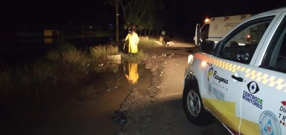 El Municipio asistió a familias afectadas por el temporal en la Villa 7 de Marzo