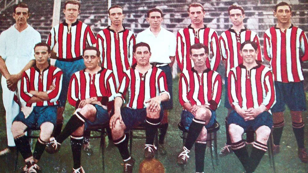 River presentó nueva indumentaria y es una reversión de la camiseta de 1921