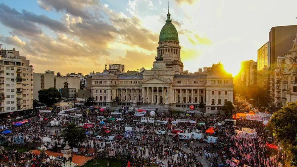 8M: Masivas marchas en todo el país contra la violencia machista