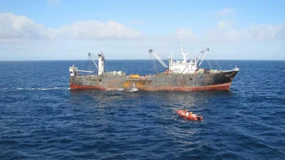 Greenpeace alerta sobre buques de pesca extranjeros en el Mar Argentino