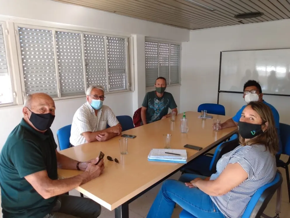 Vecinos de La Lobería delinearon acciones con la Municipalidad