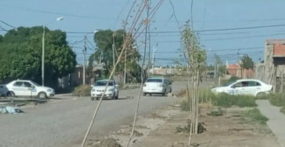 De milagro, un taxista salvó su vida tras amenazas con un cuchillo