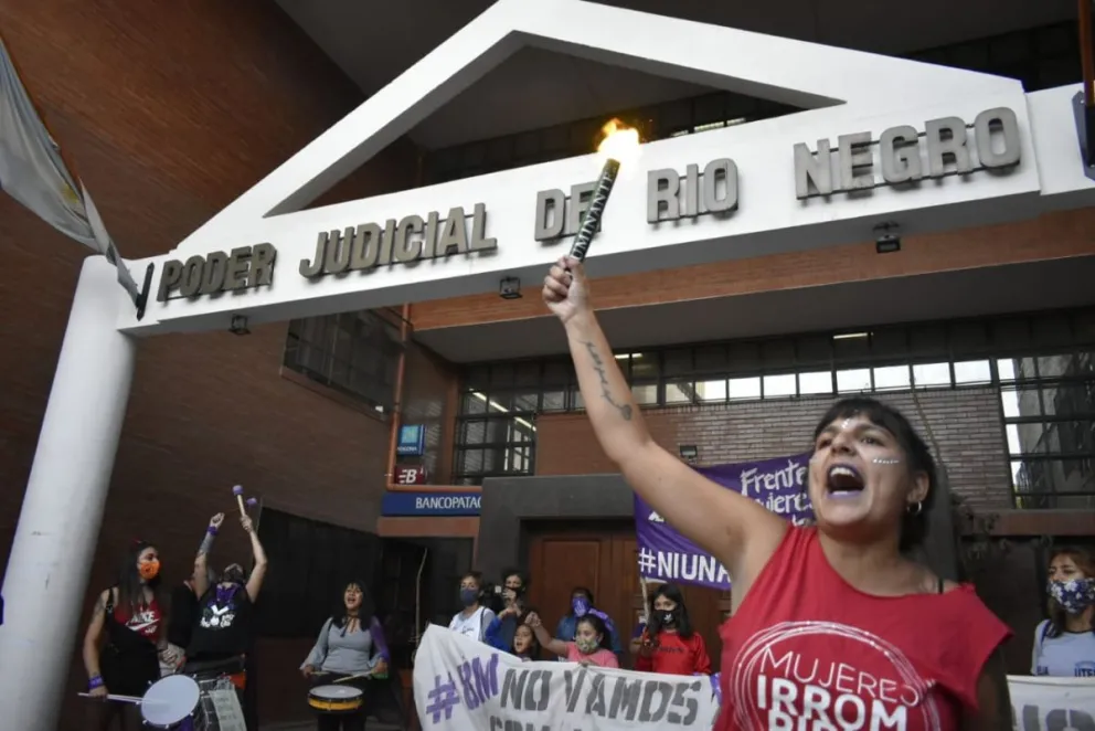 Las voces que ya no se escuchan, que motivaron la lucha feminista en Viedma