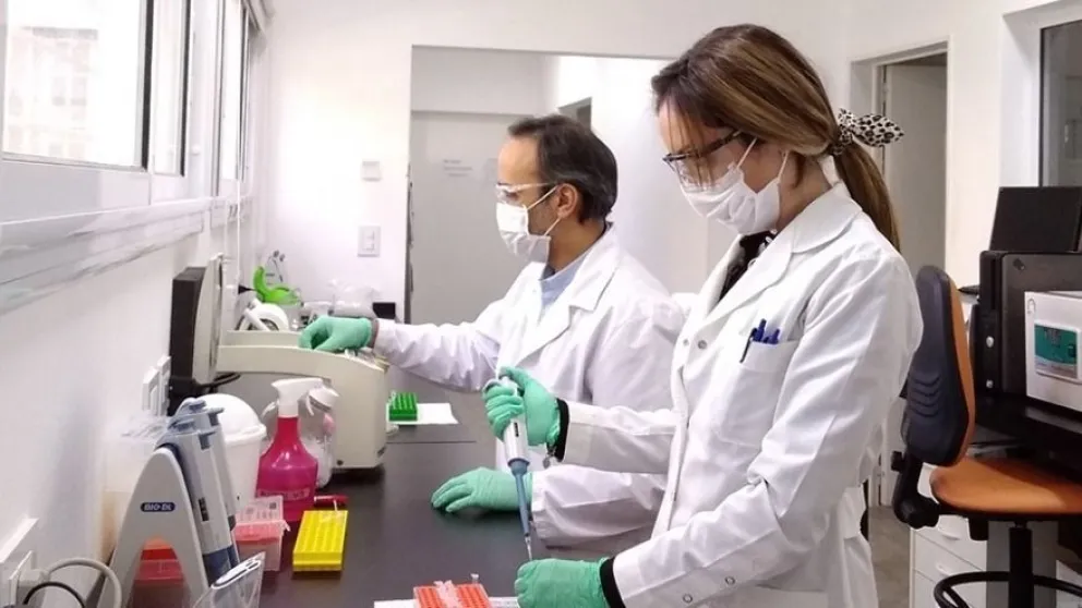 Gobierno anunció un aumento del 10% para las y los investigadores del CONICET
