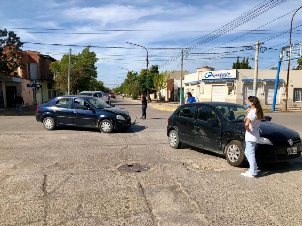 Distracción y accidente en Zatti y Alberdi