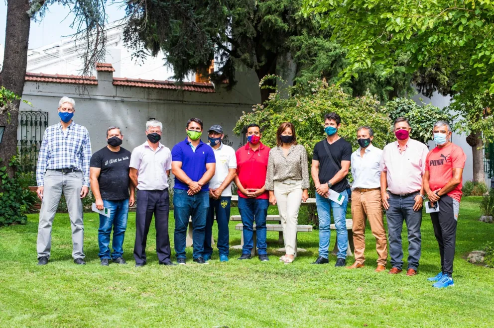 Millonario aporte del gobierno provincial para clubes de Viedma