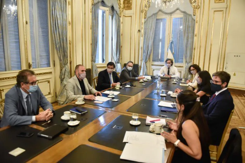 Reunión clave en la rosada sobre salarios e inflación