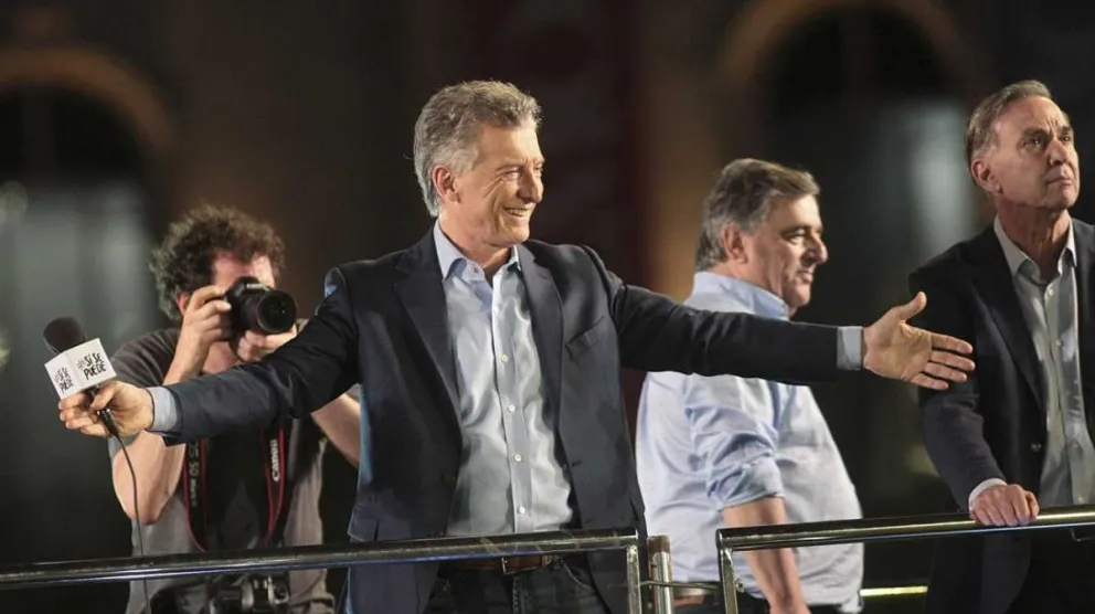 El libro de Macri sale a la preventa este jueves y genera expectativas
