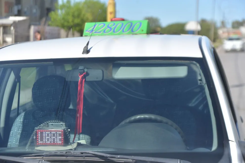 Taxista al límite: "Si no le manoteo el cuchillo me iba a lastimar"