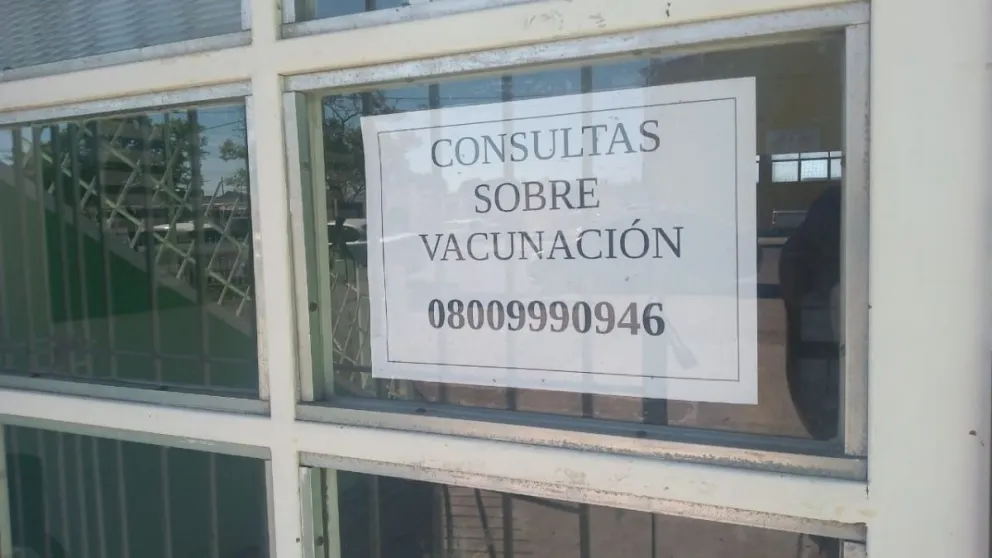 Primera semana de vacunación a personal educativo