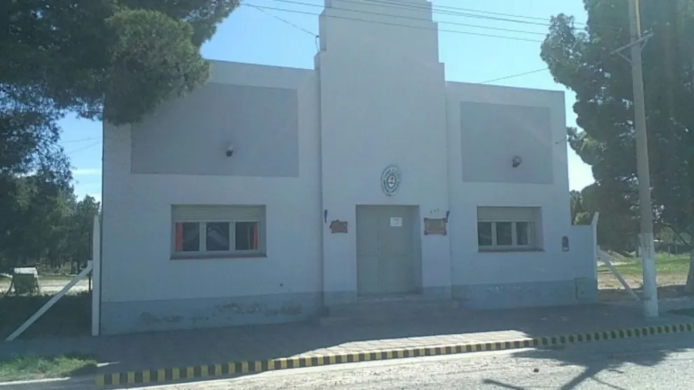 Guardia Mitre: Pasaron 33 años y  no puede terminar el Polideportivo