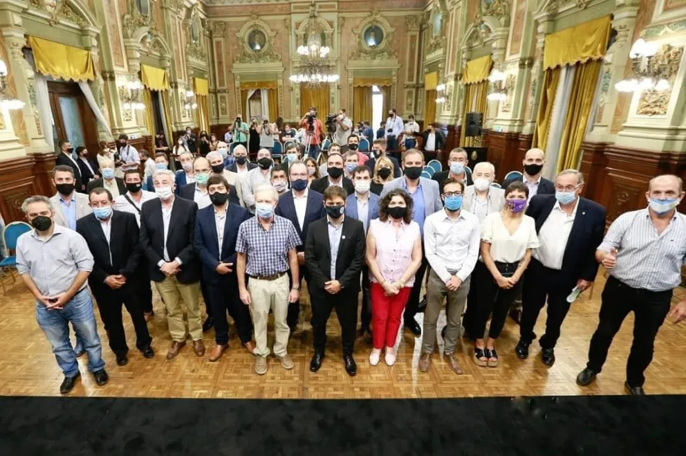 Anunciaron la construcción de 50 viviendas para Patagones
