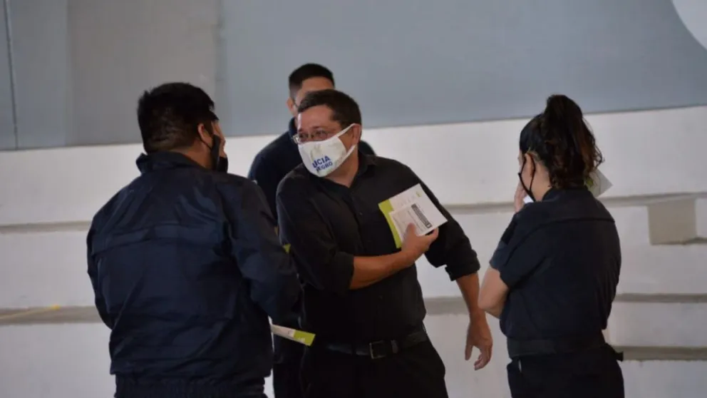 Grietas y exclusiones en el acceso a las vacunas
