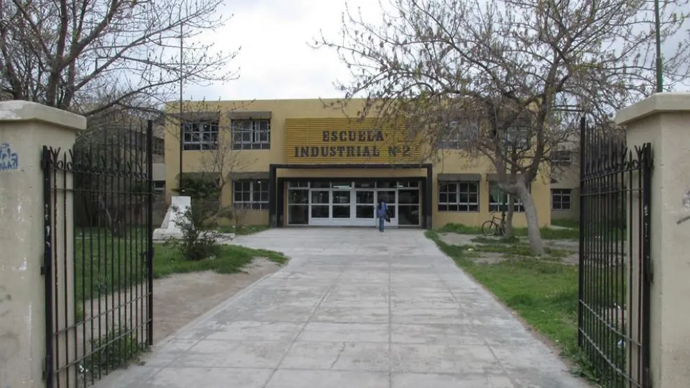Baches educativos: No hay en recursos digitales en los colegios