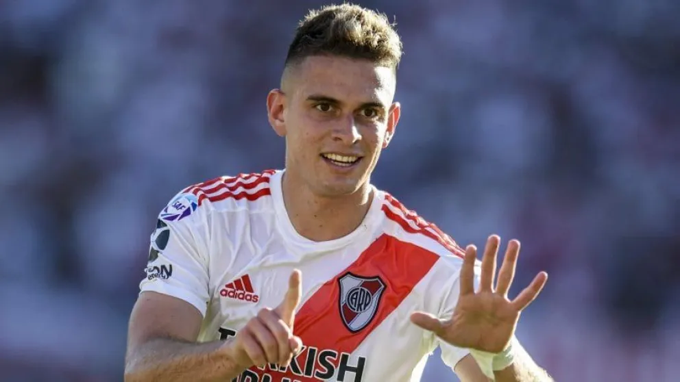 Palmeiras prepara una oferta para llevarse a Santos Borré