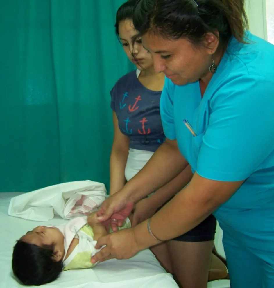 Comenzaron a ensayar la vacuna contra el COVID-19 en niños y embarazadas
