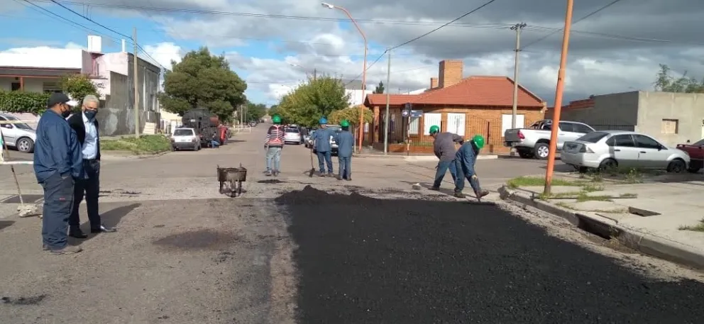 Continúan las tareas de repavimentación en las calles céntricas