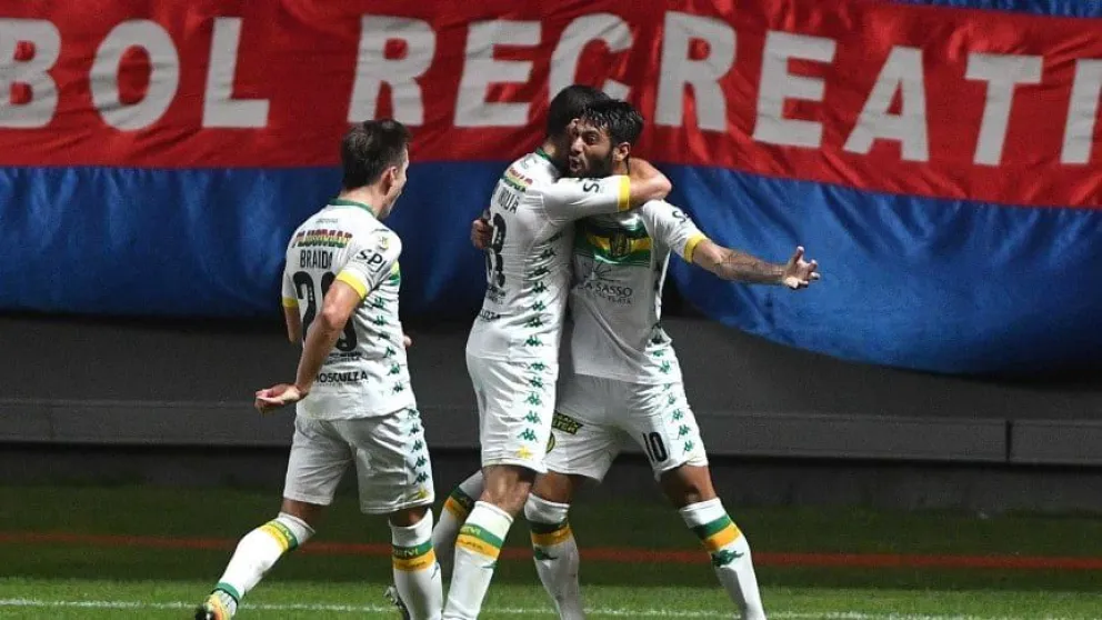 Aldosivi le ganó a San Lorenzo con un final electrizante