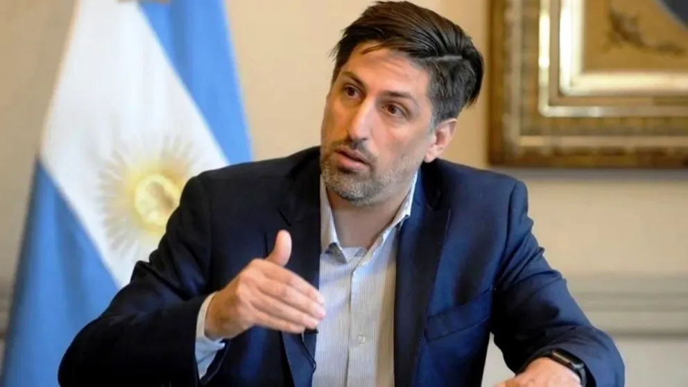 El ministro Trotta afirmó que será prioridad mantener las “clases presenciales”