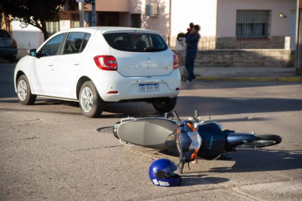 Chocaron en Brown y Belgrano, en un cruce con semáforo