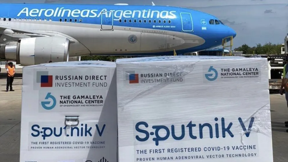 Coronavirus: esta tarde llega un avión con 500.000 dosis de la Sputnik V