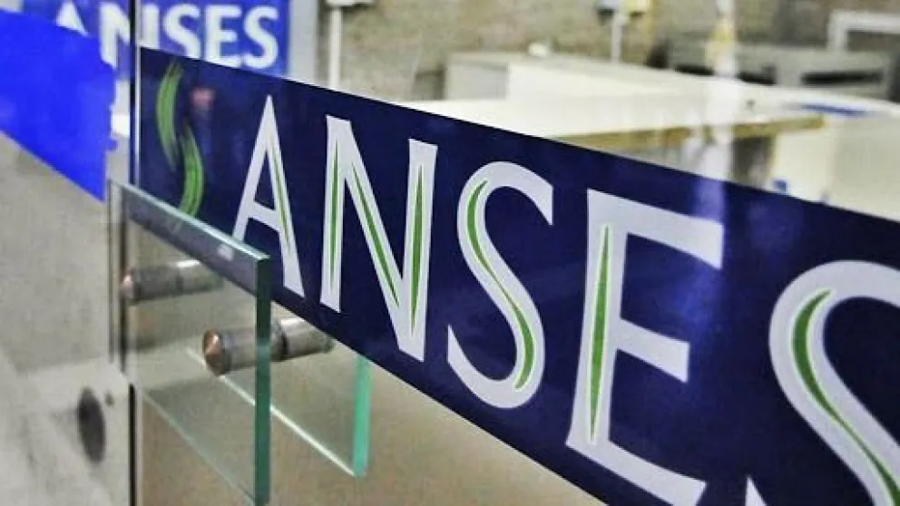 Ponen mala nota a la Anses y a gremios por no defender sus salarios