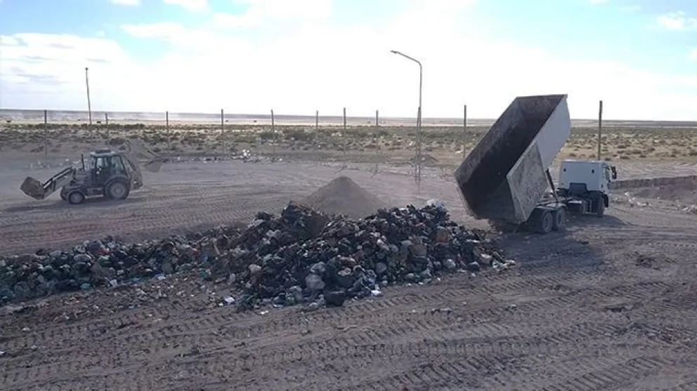 San Antonio podría  enviar residuos a Viedma, pero se está negociando