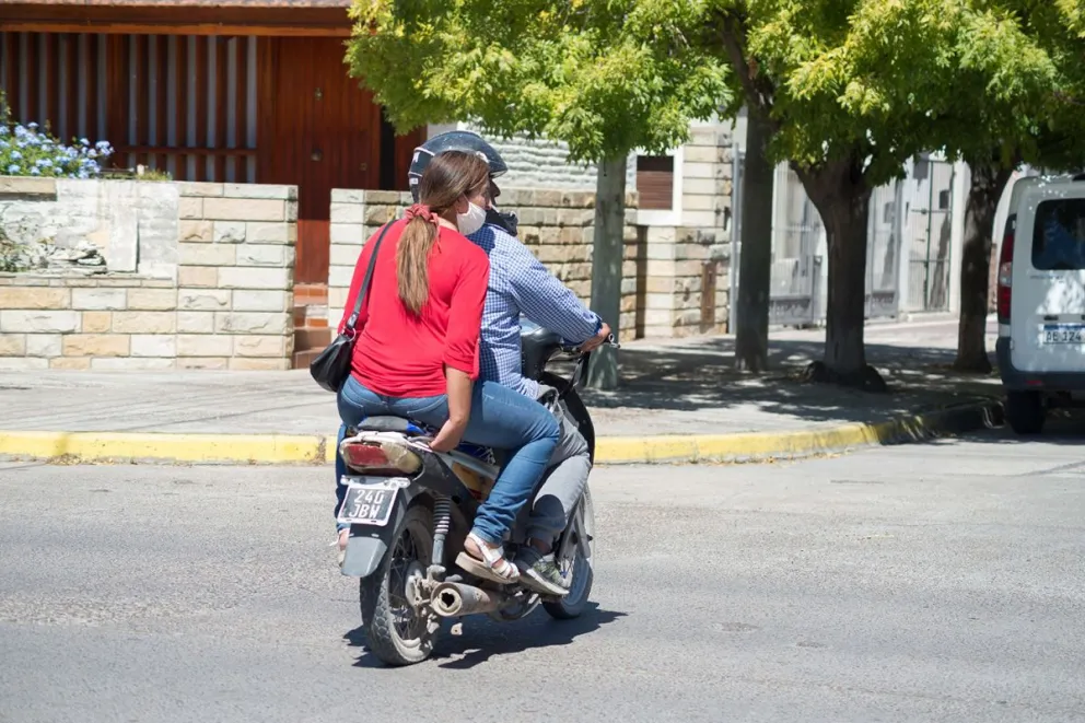 La falta de cascos en motociclistas, una peligrosa infracción que sigue creciendo