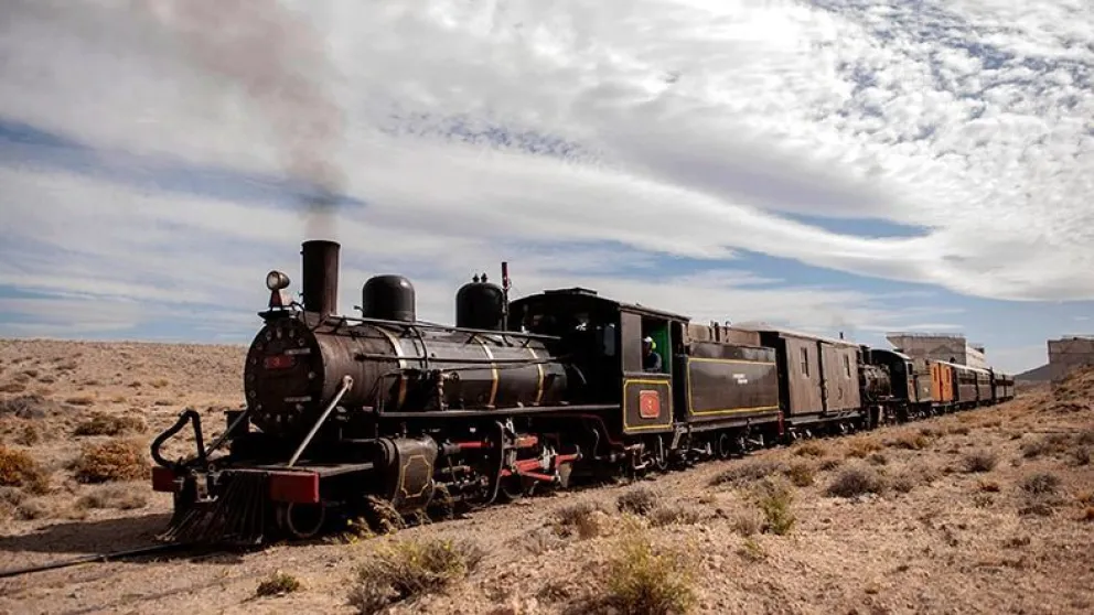 Semana Santa: la Trochita realizará su último viaje de la temporada estival
