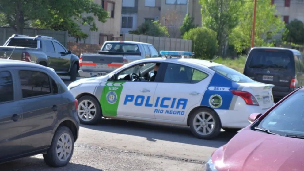 La policía salvó a un taxista de morir a puñaladas