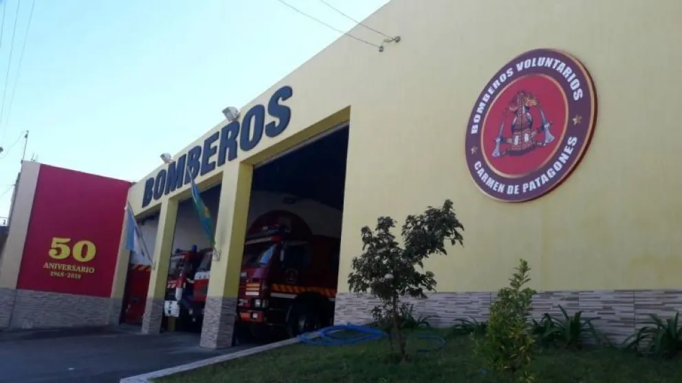 El incendio era una quema controlada pero olvidaron de avisar a los bomberos