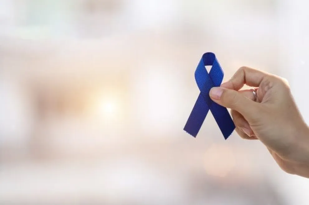 La Clínica Viedma invita a vestirse de azul por el cáncer de colon