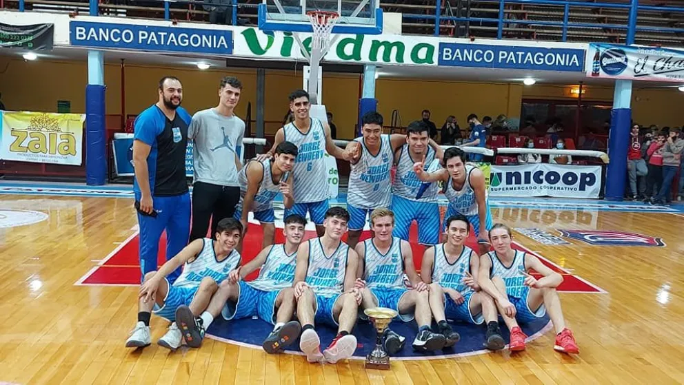 Los Aviadores campeones del Torneo de Verano U18 de la ABVI