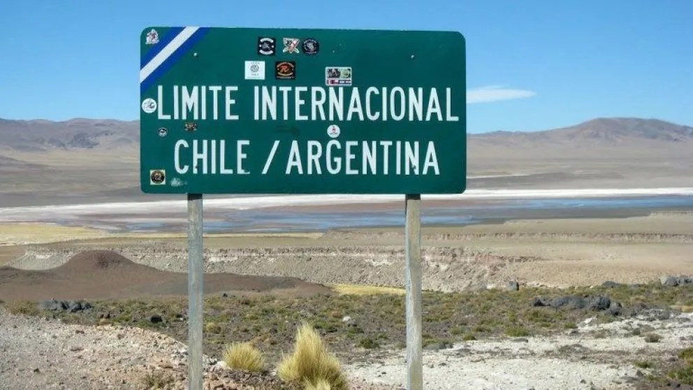 Chile anunció el cierre de todas sus fronteras por 30 días