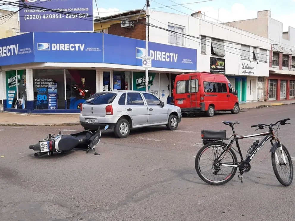 Fuerte choque en el centro, en un feriado con poco tránsito