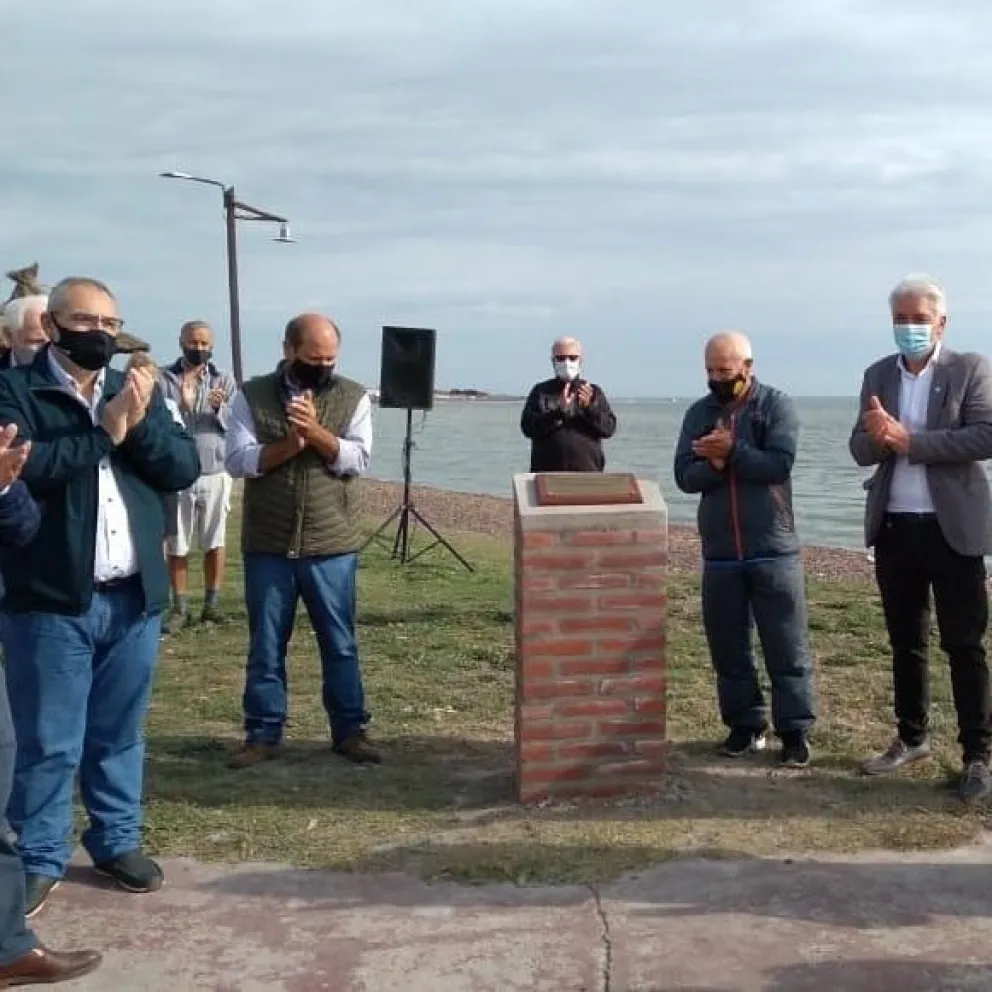 El reconocido vecino Gustavo Juan Malek tiene su calle en Bahía San Blas