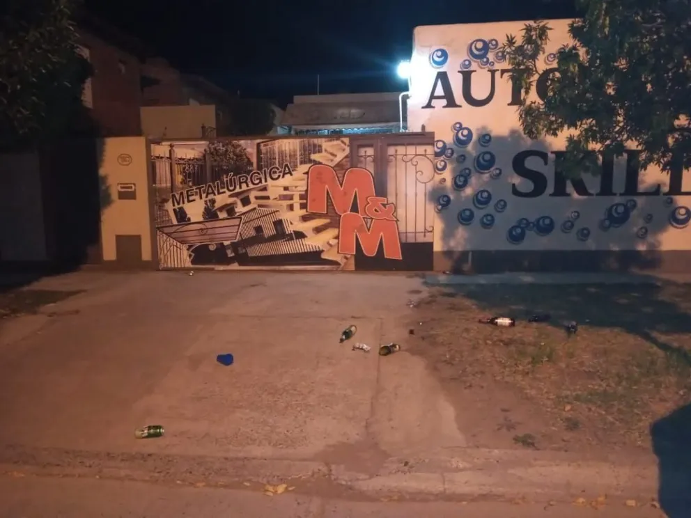 Detectaron una fiesta clandestina en un local que era usado como taller