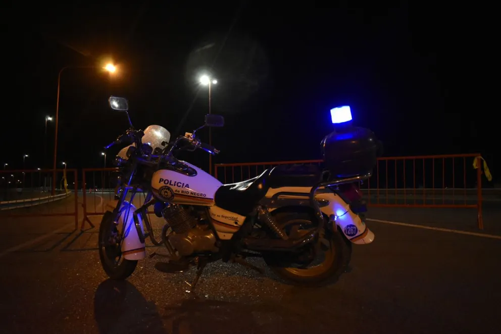 Policías le salvaron la vida a un adolescente en el Puente Nuevo