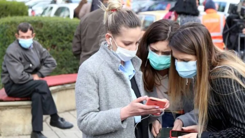 El impacto de las nuevas cepas de COVID en los jóvenes