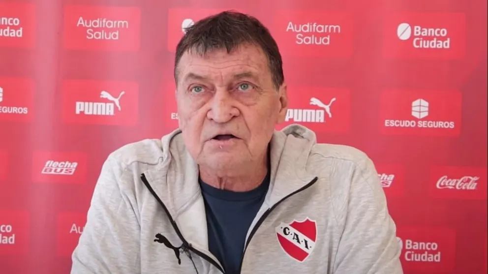 Julio Falcioni dio positivo de coronavirus: preocupación por su salud