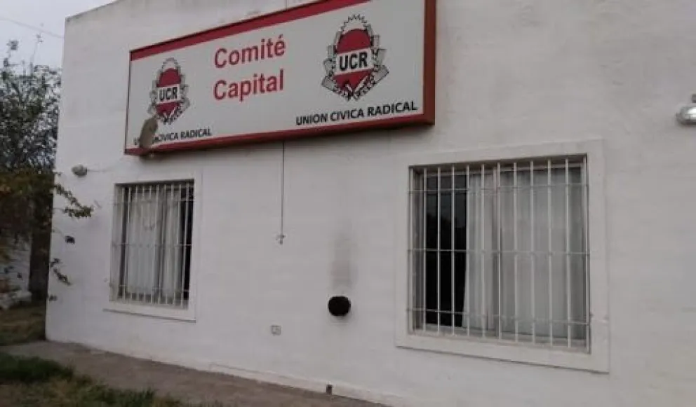 Por el momento no se suspenden las elecciones internas de la UCR