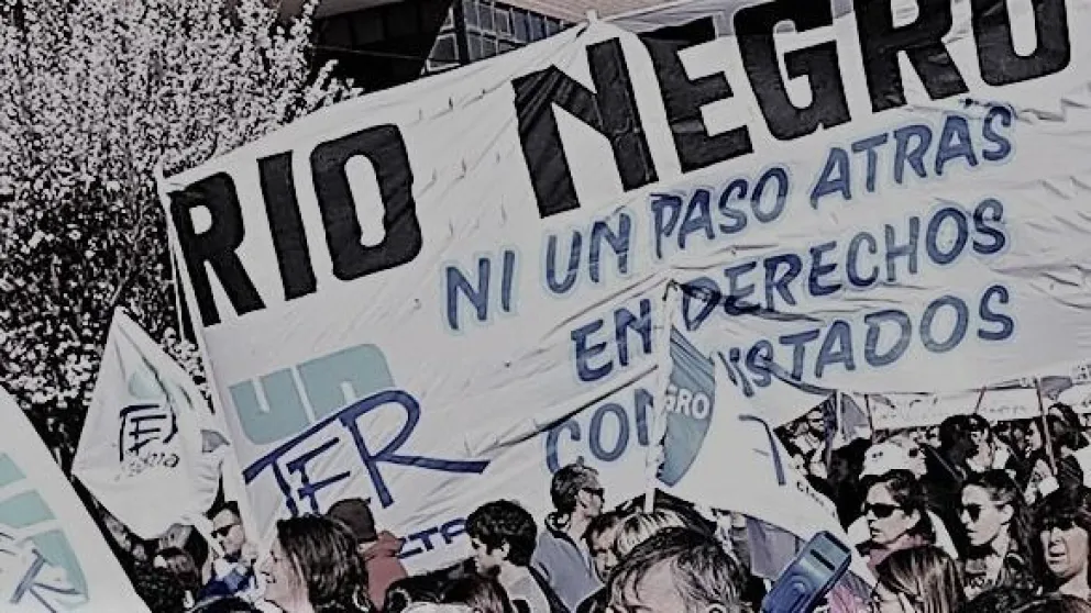 Hay intranquilidad entre los docentes por falta de vacunación en el sector