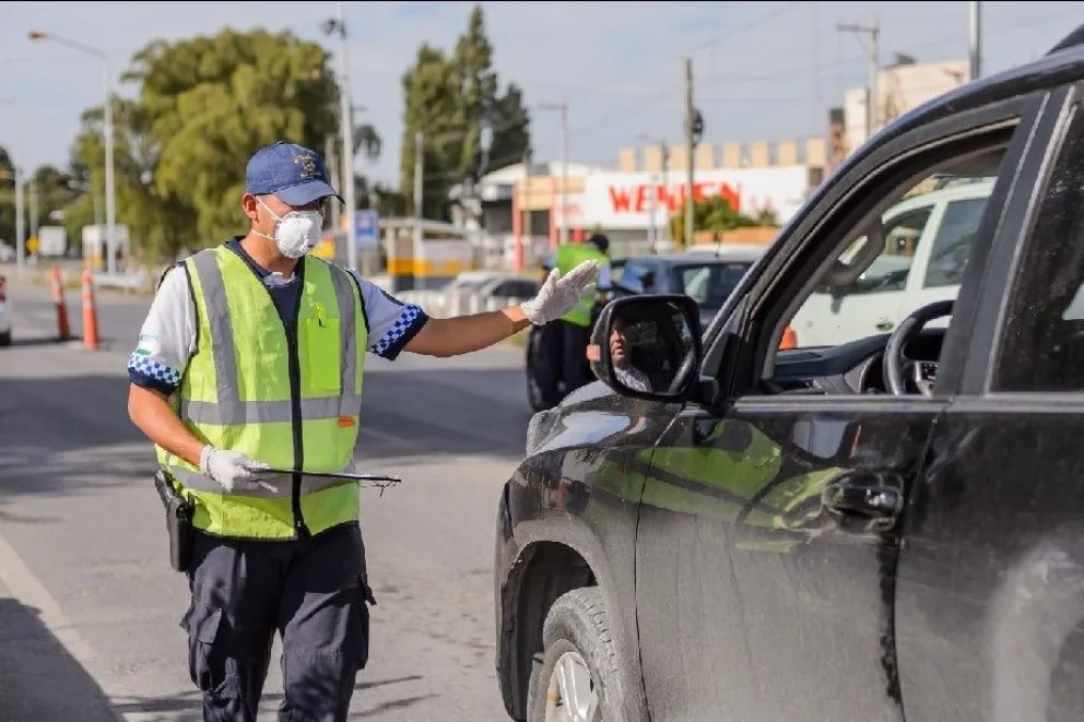 Intendentes propusieron regionalizar las restricciones horarias