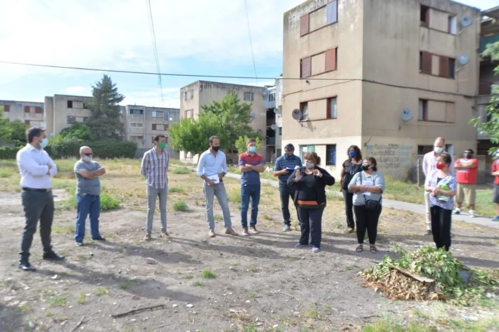 Agua y seguridad son las principales preocupaciones de los vecinos del Guido