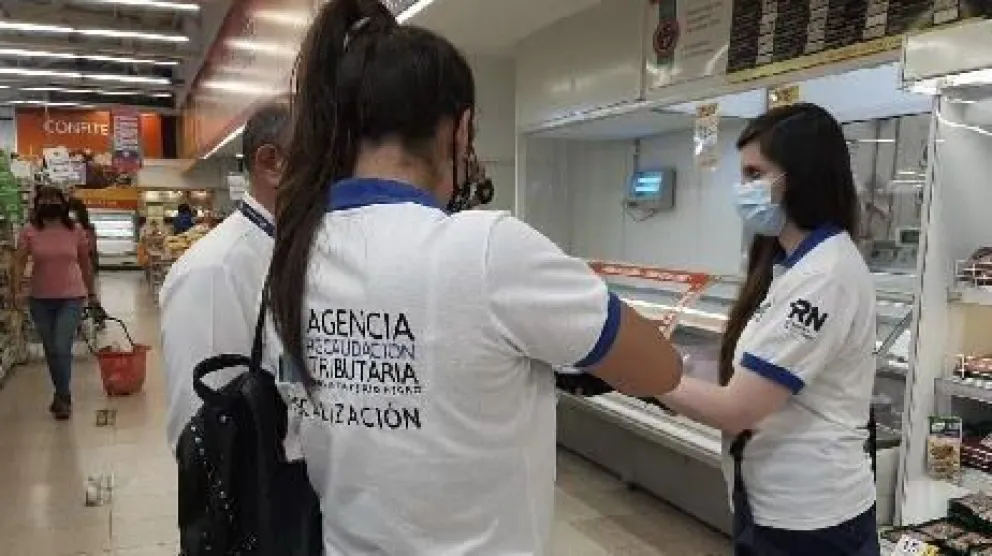 Sancionarán a supermercados por abusos en precios