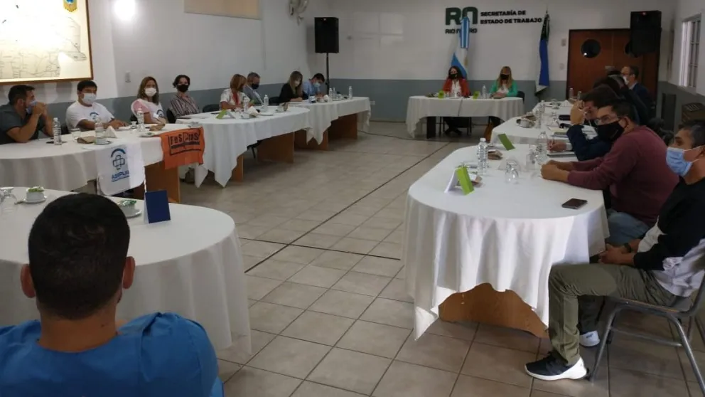 Sin acuerdo: ATE se declara en asamblea y alerta en todos los hospitales
