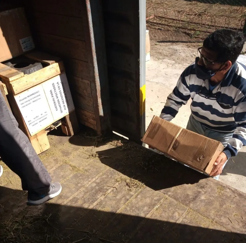 Enviaron un cargamento con herramientas y maquinarias para la Comarca Andina
