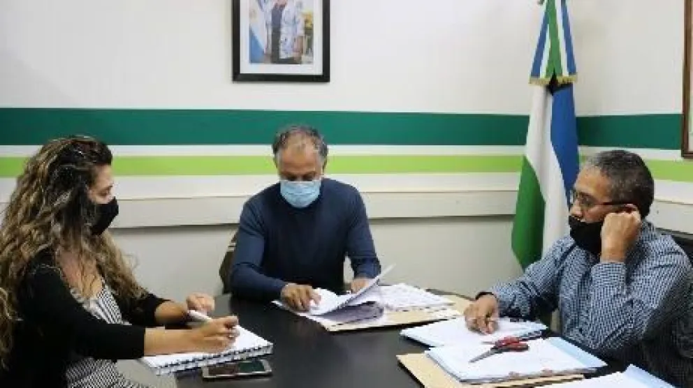 Inversión millonaria para  el mantenimiento de escuelas en la provincia